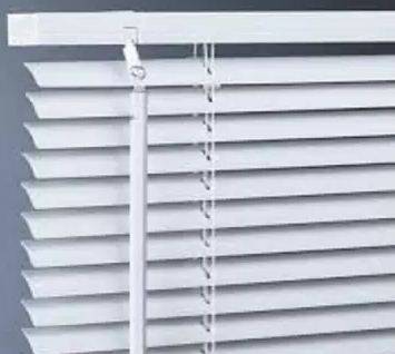 Over 10% Discount on Venetian Blind 65 X 72inches